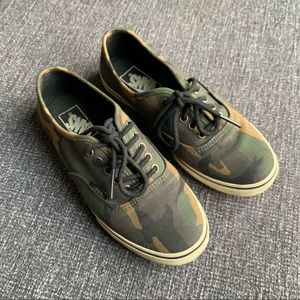 Vans | Camo | low/slim profile